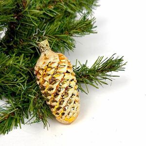INGE-GLAS Christmas Ornament Blown Glass Shimmering Gold Pinecone 3,5" Germany
